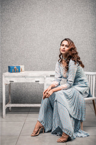 Avira Sharara Set